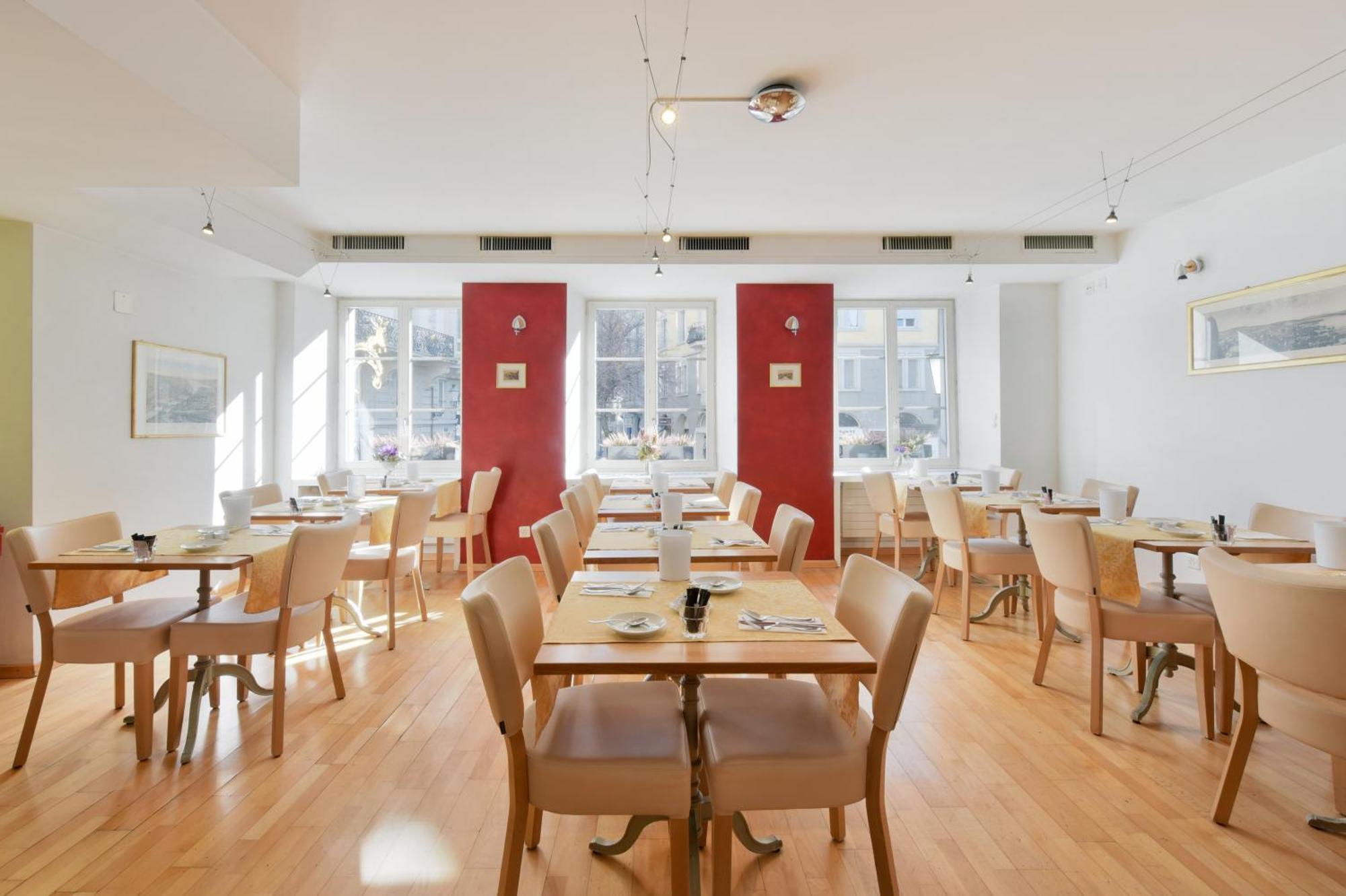 Hotel Hirschen Zurich Exterior photo