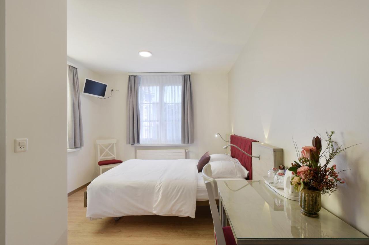 Hotel Hirschen Zurich Exterior photo