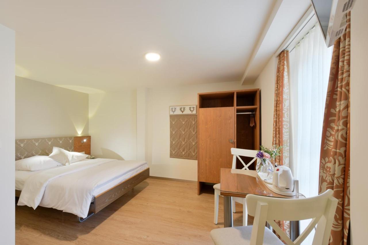 Hotel Hirschen Zurich Exterior photo